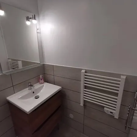 公寓 Acces Direct A La