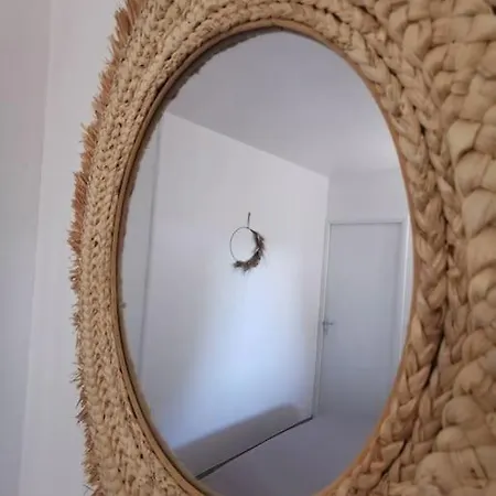 公寓 Acces Direct A La *