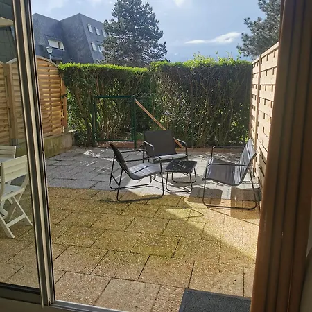 Acces Direct A La * Bernieres-sur-Mer